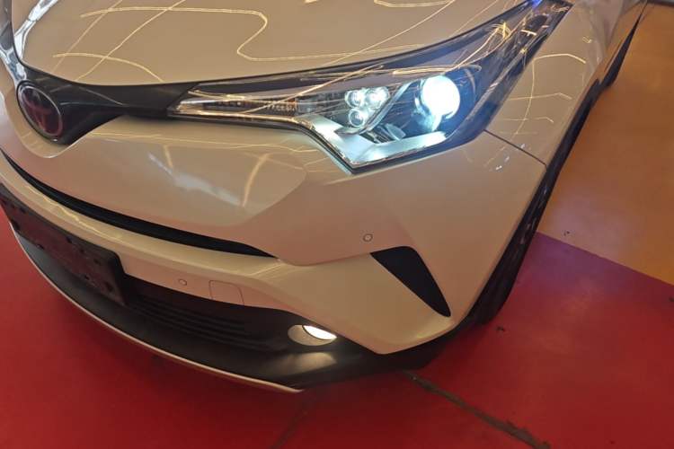 Used Toyota IZOA 2018 2.0L Yichi Edition China V Standard Left Front Headlight