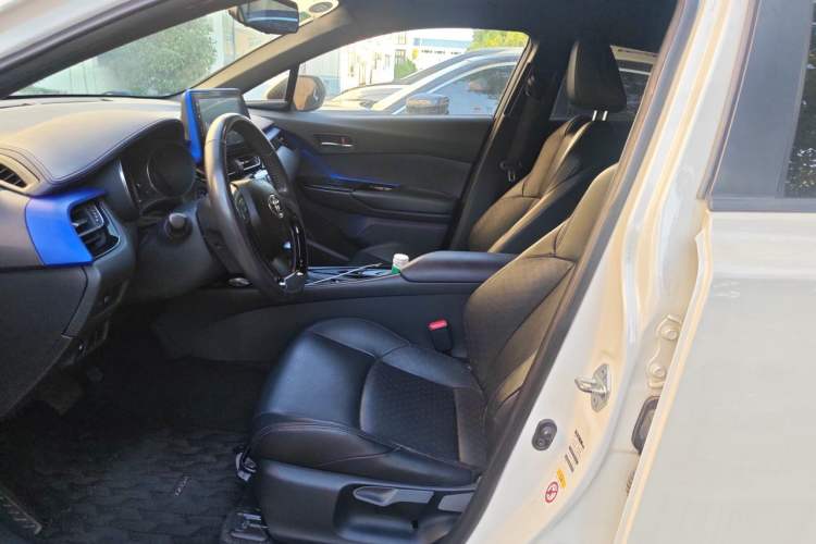 Used Toyota IZOA 2018 2.0L Yichi Version China VI Standard Left Front Seat
