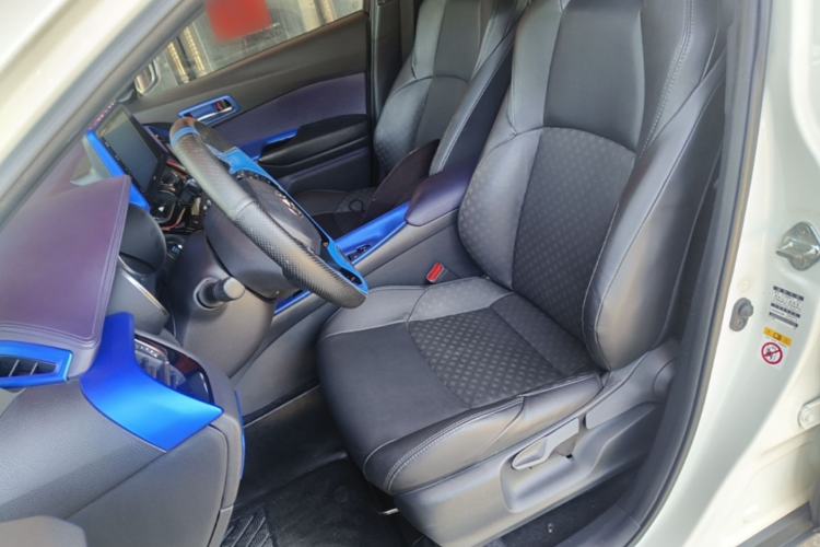 Used Toyota IZOA 2018 2.0L Yichi Version China VI Standard Left Front Seat