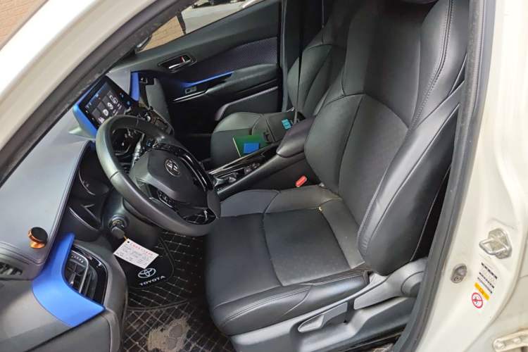 Used Toyota IZOA 2018 2.0L Yichi Edition China V Standard Left Front Seat