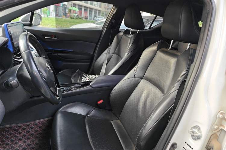 Used Toyota IZOA 2018 2.0L Yichi Edition China V Standard Left Front Seat