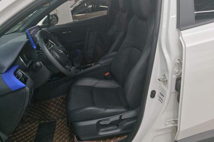 Used Toyota IZOA 2018 2.0L Yichi Version China VI Standard Left Front Seat