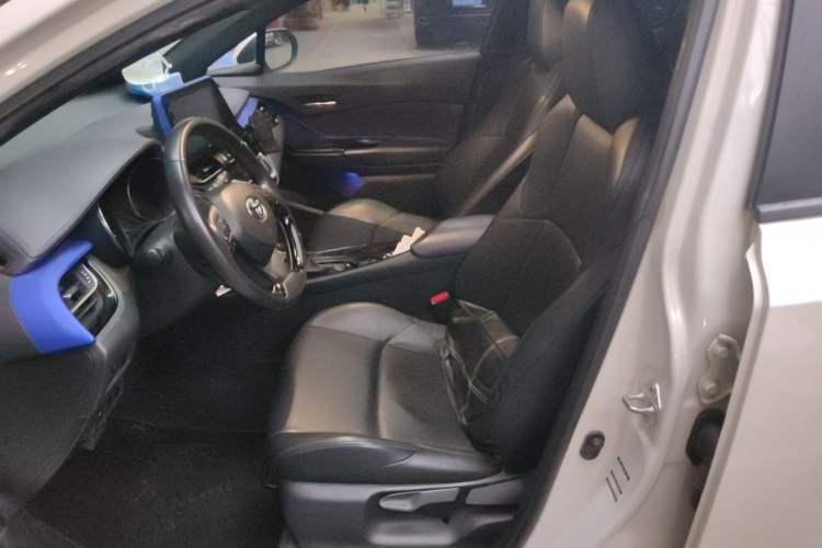 Used Toyota IZOA 2018 2.0L Yichi Version China VI Standard Left Front Seat