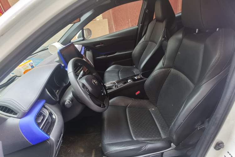 Used Toyota IZOA 2018 2.0L Yichi Version China VI Standard Left Front Seat