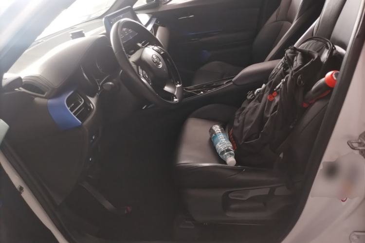 Used Toyota IZOA 2018 2.0L Yichi Edition China V Standard Left Front Seat