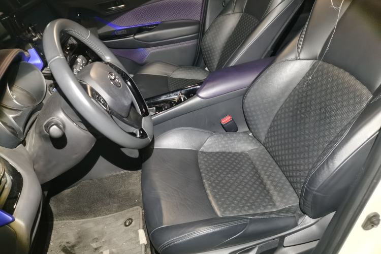 Used Toyota IZOA 2018 2.0L Yichi Version China VI Standard Left Front Seat
