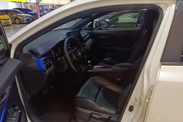 Used Toyota IZOA 2018 2.0L Yichi Version China VI Standard Left Front Seat