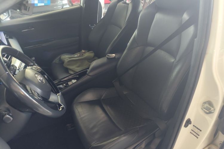Used Toyota IZOA 2018 2.0L Yichi Version China VI Standard Left Front Seat