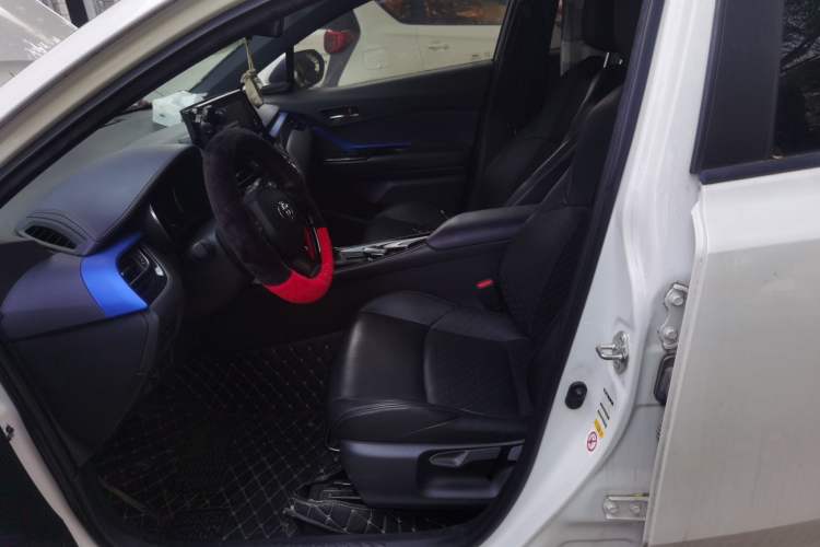 Used Toyota IZOA 2018 2.0L Yichi Version China VI Standard Left Front Seat