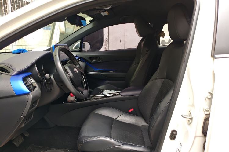 Used Toyota IZOA 2018 2.0L Yichi Edition China V Standard Left Front Seat