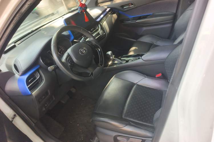 Used Toyota IZOA 2018 2.0L Yichi Version China VI Standard Left Front Seat