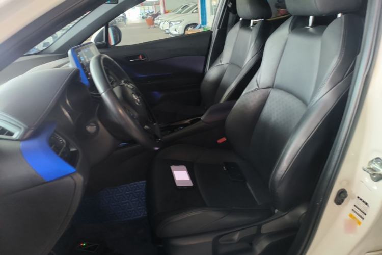 Used Toyota IZOA 2018 2.0L Yichi Edition China V Standard Left Front Seat