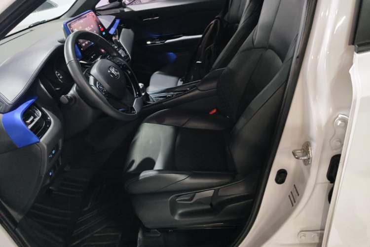 Used Toyota IZOA 2018 2.0L Yichi Version China VI Standard Left Front Seat