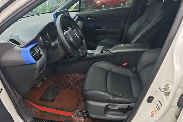 Used Toyota IZOA 2018 2.0L Yichi Edition China V Standard Left Front Seat