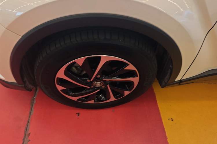 Used Toyota IZOA 2018 2.0L Yichi Edition China V Standard Left Front Wheel Hub