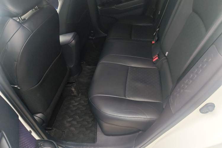 Used Toyota IZOA 2018 2.0L Yichi Version China VI Standard Left Rear Seat