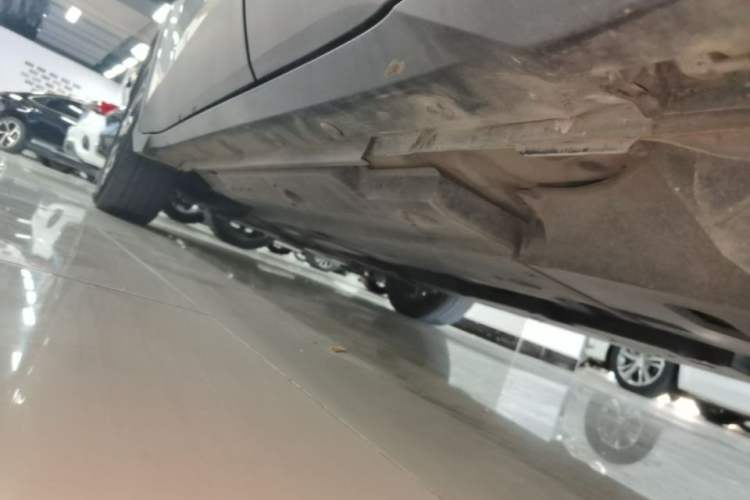 Used Toyota IZOA 2018 2.0L Yichi Edition China V Standard Left Side Sill