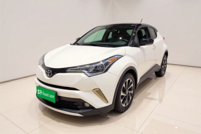 Gebrauchter Toyota IZOA 2018 2.0L Yichi Edition China V Standard