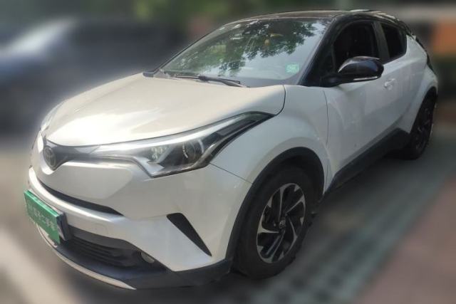Used Toyota IZOA 2018 2.0L Yichi Version China VI Standard