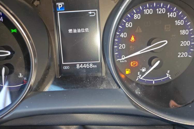 Used Toyota IZOA 2018 2.0L Yichi Version China VI Standard Odometer Close Up