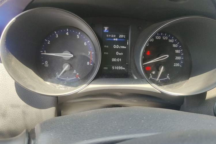 Used Toyota IZOA 2018 2.0L Yichi Edition China V Standard Odometer Close Up