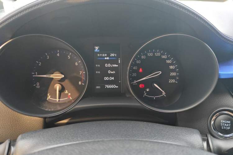 Used Toyota IZOA 2018 2.0L Yichi Version China VI Standard Odometer Close Up
