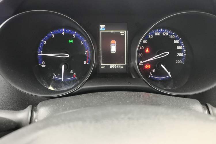 Used Toyota IZOA 2018 2.0L Yichi Edition China V Standard Odometer Close Up