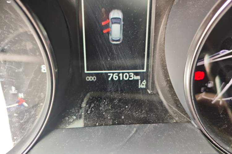 Used Toyota IZOA 2018 2.0L Yichi Version China VI Standard Odometer Close Up