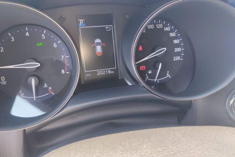 Used Toyota IZOA 2018 2.0L Yichi Version China VI Standard Odometer Close Up