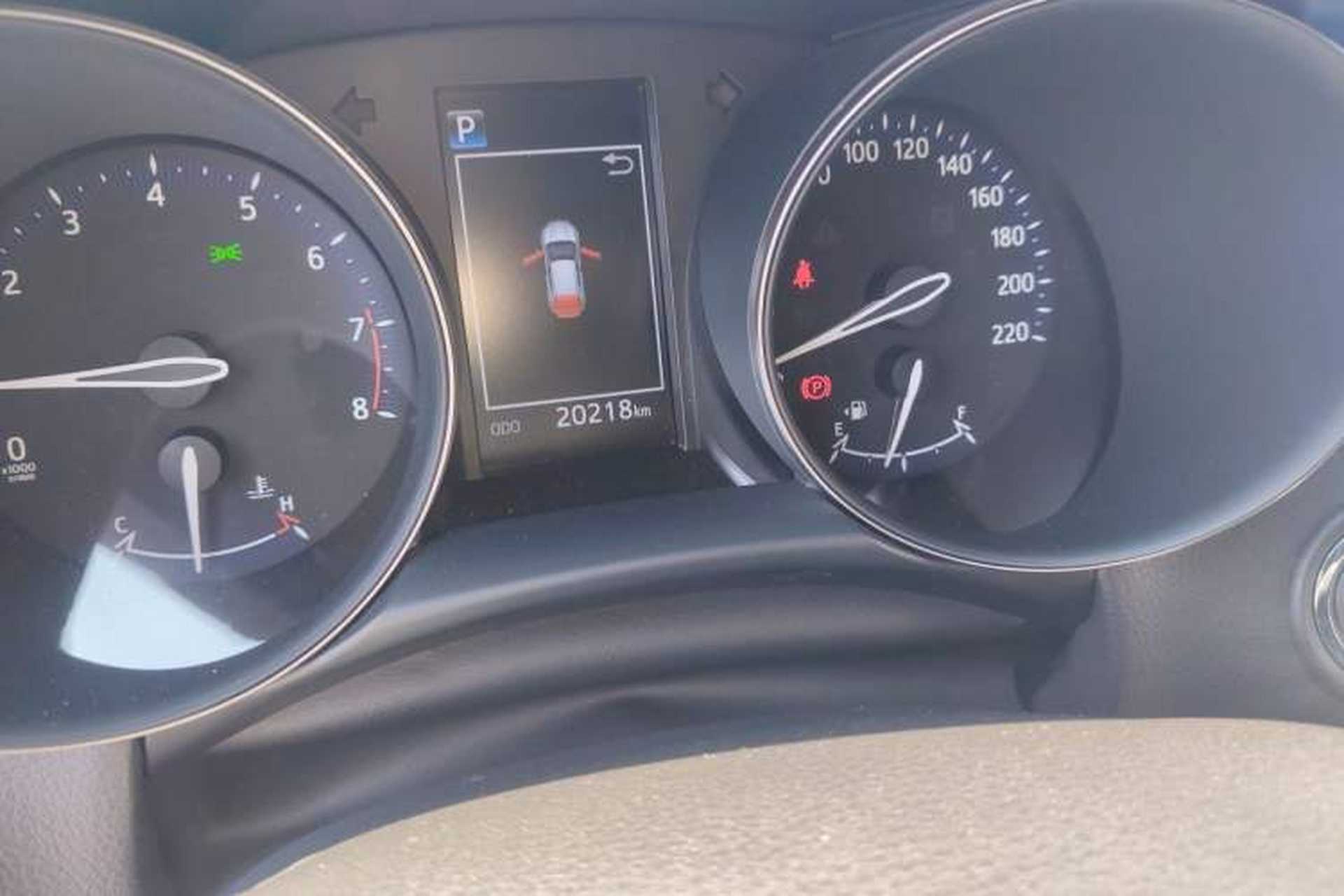 Used Toyota IZOA 2018 2.0L Yichi Version China VI Standard Odometer Close Up