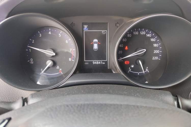 Used Toyota IZOA 2018 2.0L Yichi Version China VI Standard Odometer Close Up
