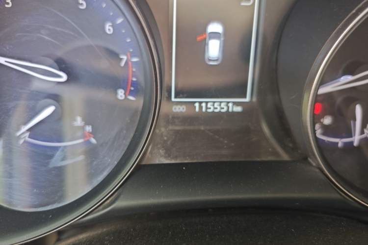 Used Toyota IZOA 2018 2.0L Yichi Edition China V Standard Odometer Close Up