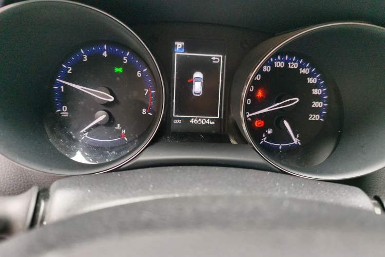 Used Toyota IZOA 2018 2.0L Yichi Version China VI Standard Odometer Close Up