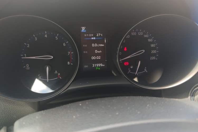 Used Toyota IZOA 2018 2.0L Yichi Edition China V Standard Odometer Close Up