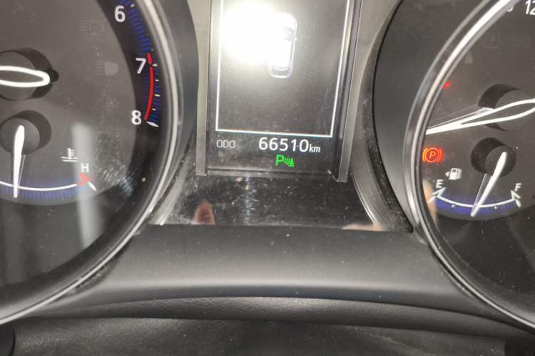 Used Toyota IZOA 2018 2.0L Yichi Version China VI Standard Odometer Close Up