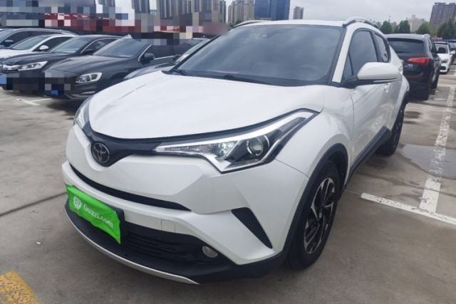 Used Toyota IZOA 2018 2.0L Yichi Version China VI Standard