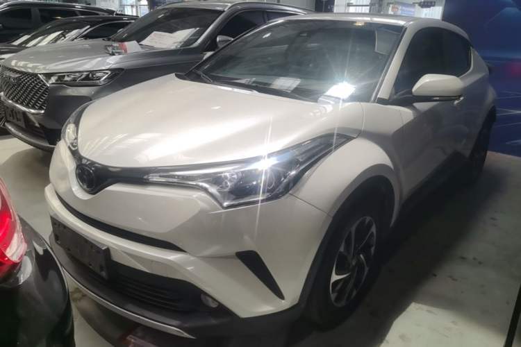 Used Toyota IZOA 2018 2.0L Yichi Version China VI Standard Guazi used car, China used car export, Used car for sale, Used Toyota cars, Cheapest cars for sale