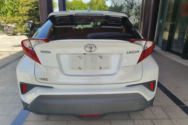 Used Toyota IZOA 2018 2.0L Yichi Version China VI Standard Rear