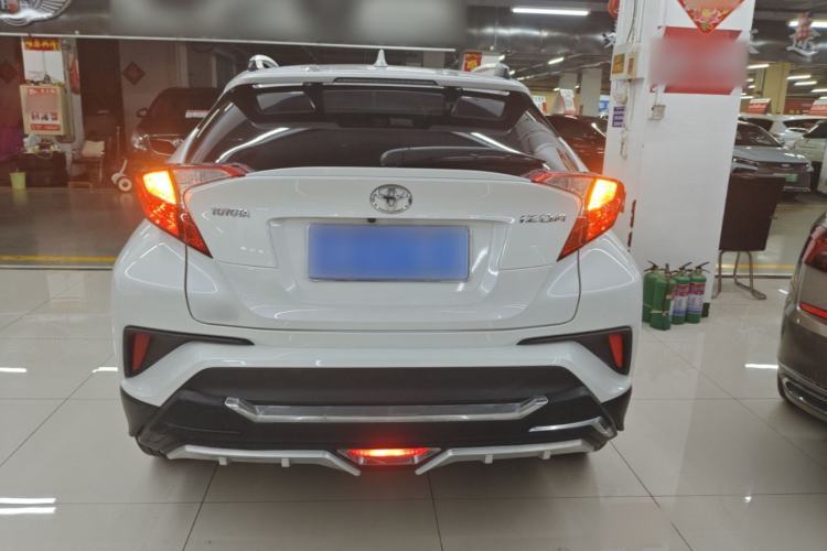 Used Toyota IZOA 2018 2.0L Yichi Version China VI Standard Rear