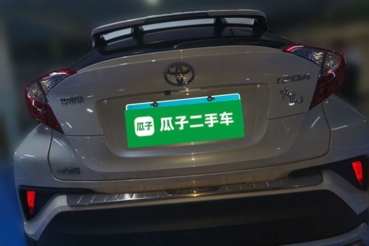 Used Toyota IZOA 2018 2.0L Yichi Version China VI Standard Rear