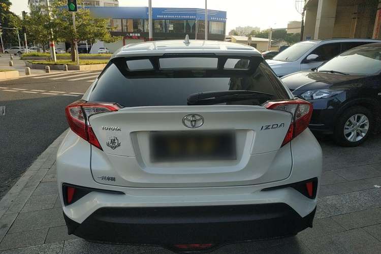 Used Toyota IZOA 2018 2.0L Yichi Edition China V Standard Rear