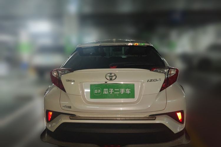 Used Toyota IZOA 2018 2.0L Yichi Edition China V Standard Rear