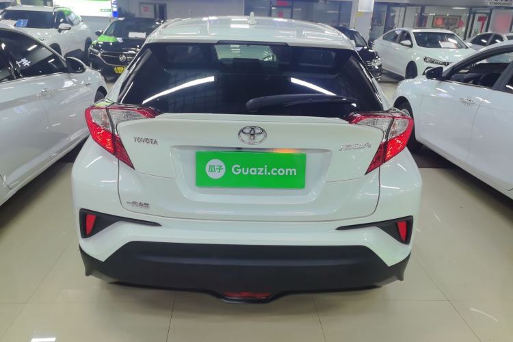 Used Toyota IZOA 2018 2.0L Yichi Edition China V Standard Rear