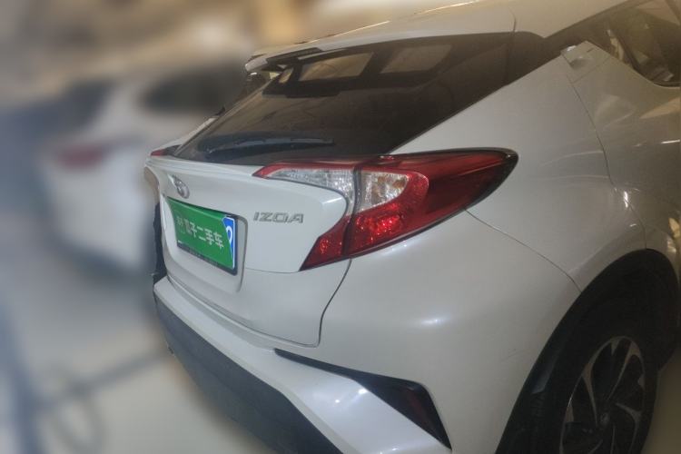 Used Toyota IZOA 2018 2.0L Yichi Edition China V Standard Rear