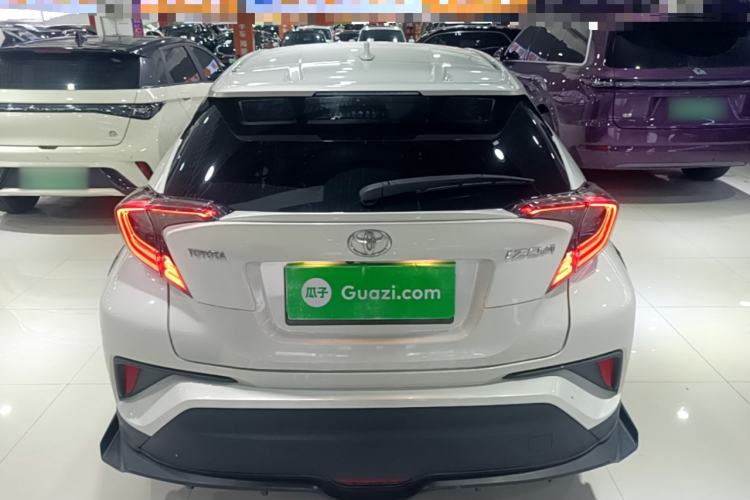 Used Toyota IZOA 2018 2.0L Yixuan Version China V Standard Rear