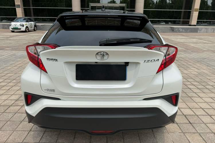 Used Toyota IZOA 2018 2.0L Yichi Edition China V Standard Rear
