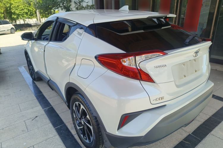 Used Toyota IZOA 2018 2.0L Yichi Version China VI Standard Rear Left 45 Deg