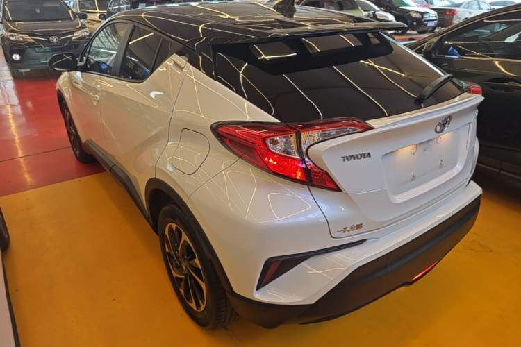 Used Toyota IZOA 2018 2.0L Yichi Edition China V Standard Rear Left 45 Deg