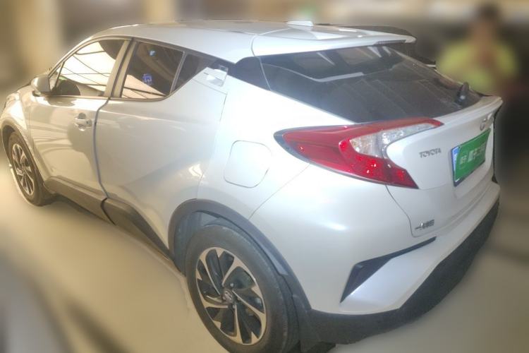 Used Toyota IZOA 2018 2.0L Yichi Edition China V Standard Rear Left 45 Deg