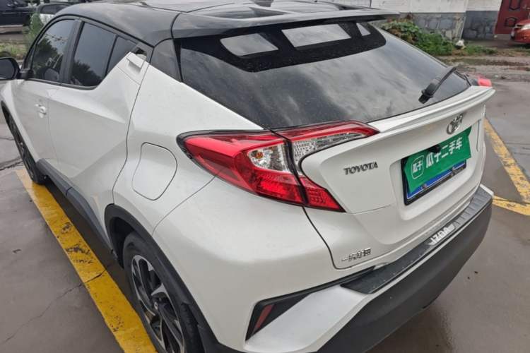 Used Toyota IZOA 2018 2.0L Yichi Edition China V Standard Rear Left 45 Deg